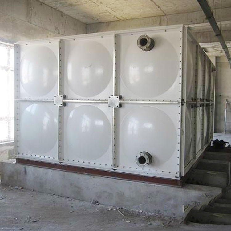 不銹鋼水箱安裝后如何管理？怎么做滿水試驗？